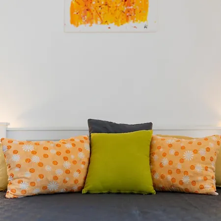 With Balcony And Mountain View Oleandra 5 Appartamento