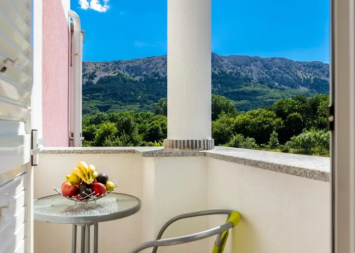 With Balcony And Mountain View Oleandra 5 Baška