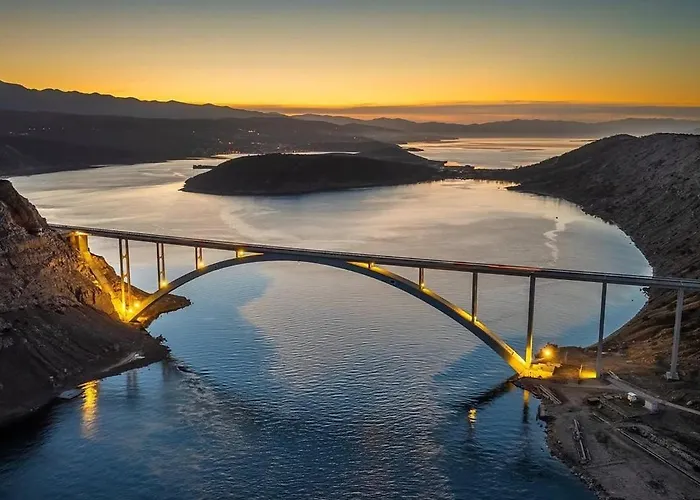 Lägenhet With Balcony And Mountain View Oleandra 5 Baška