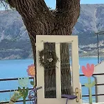 Apartment With Balcony And Mountain View Oleandra 5 *