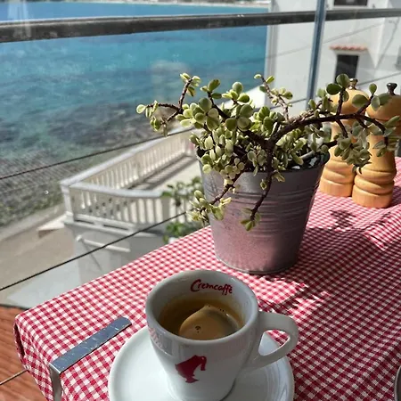 With Balcony And Mountain View Oleandra 5 * Baska (Krk)